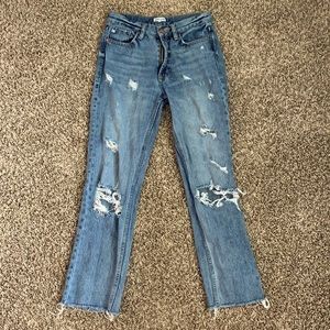 Women’s straight leg ripped jeans